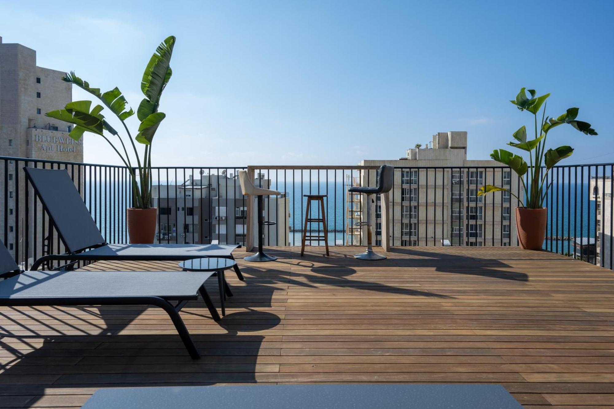 Roof Top 3 Floors Netanja Exterior foto